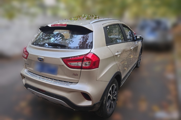 吉利汽车 远景X3 2017款 1.5L 手动尊贵型车身外观7