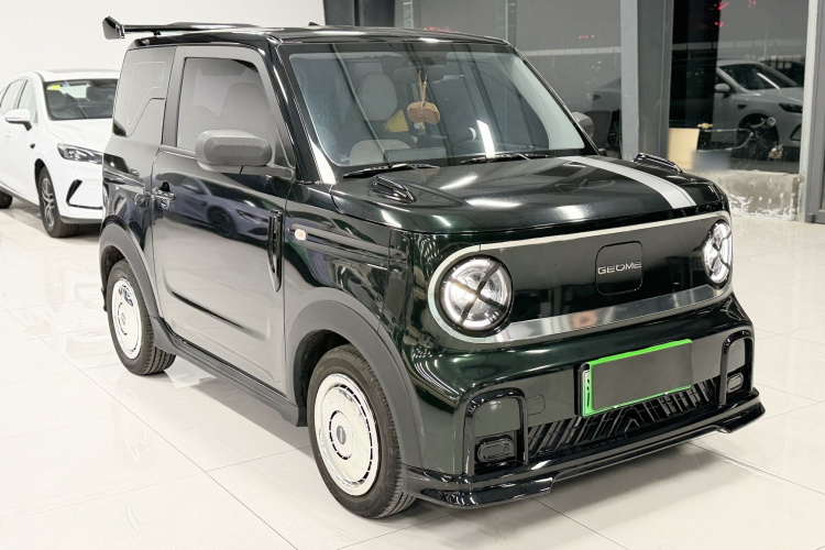 吉利银河 2025款 210km 熊猫卡丁车身外观6002