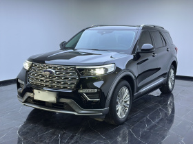 福特 探险者 2020款 EcoBoost 285 四驱钛金版 7座