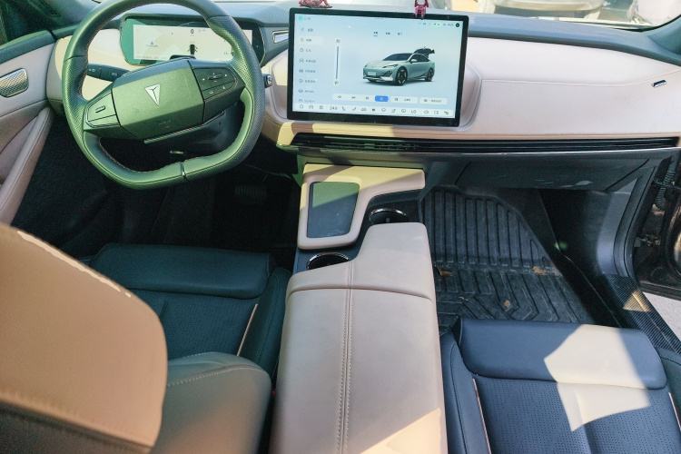 深蓝汽车 深蓝SL03 2022款 515纯电版中控内饰13