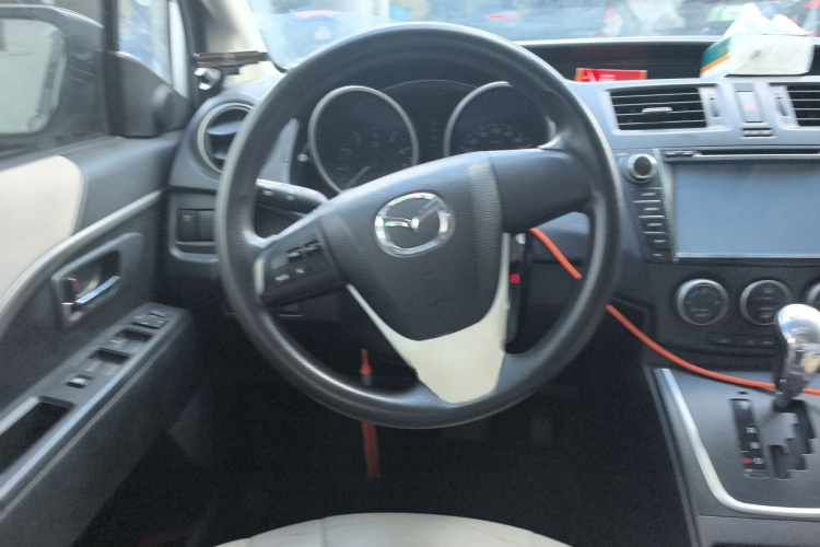 马自达5 2013款 2.0L 自动舒适型局部细节13