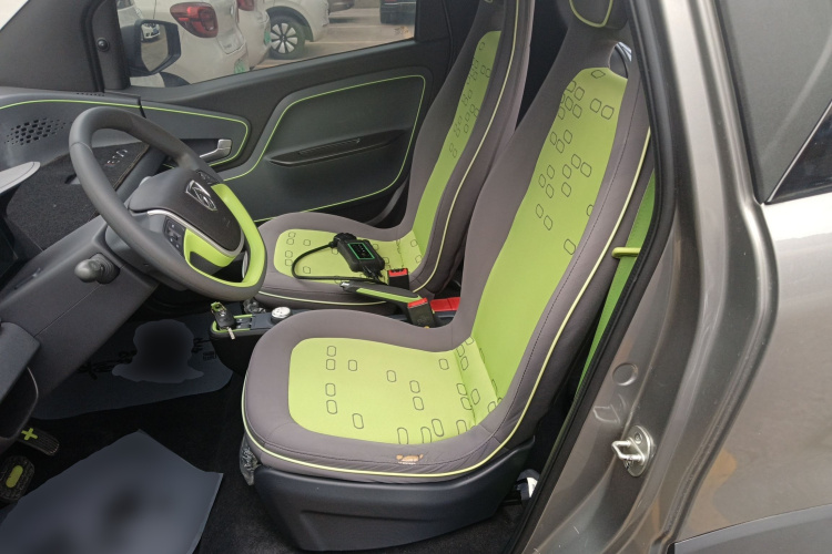 宝骏E100 2019款 250KM 智行版中控内饰21