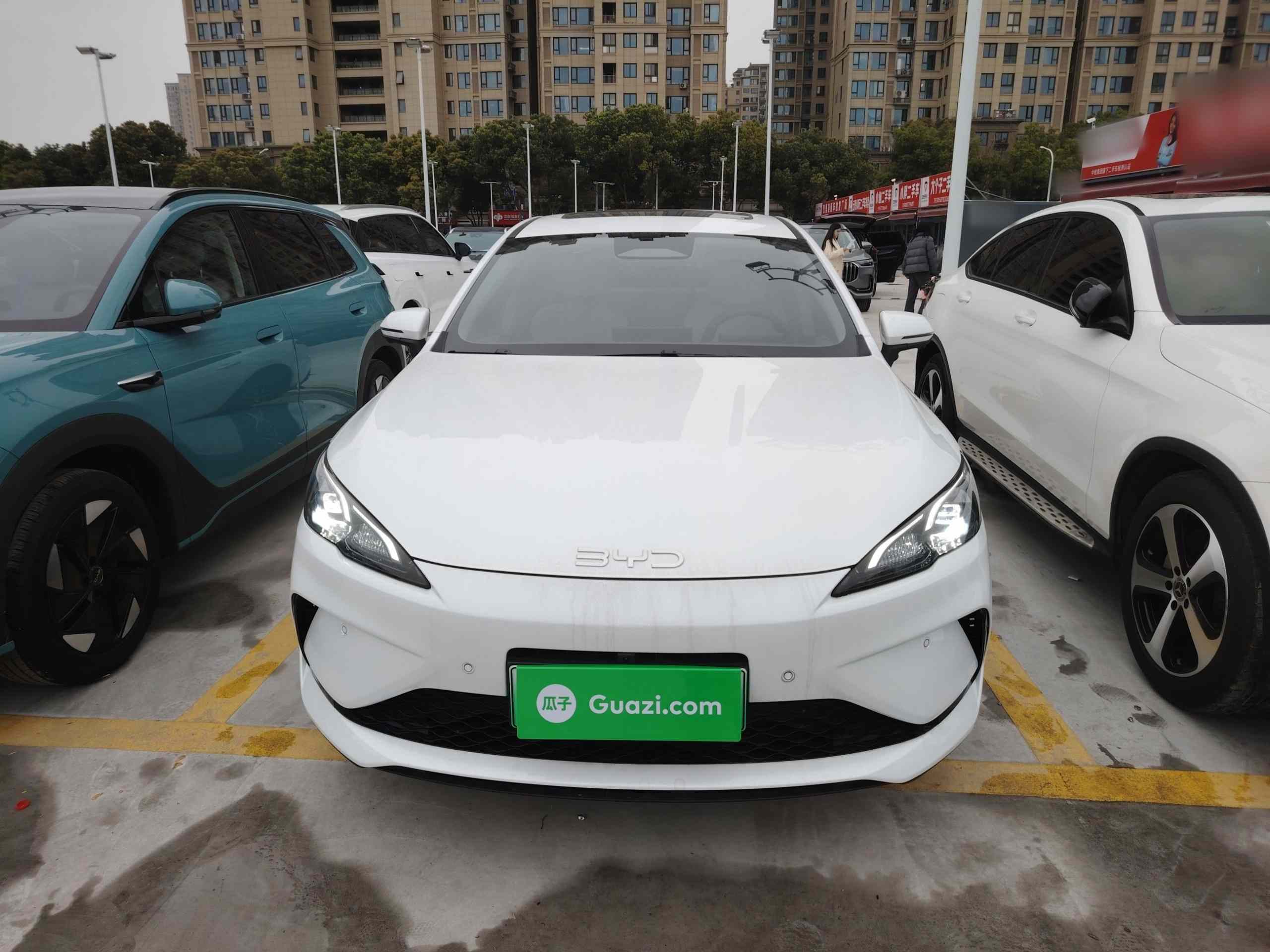 比亚迪 海豹05 DM-i 2025款 DM-i 智驾版 120KM旗舰型(1)