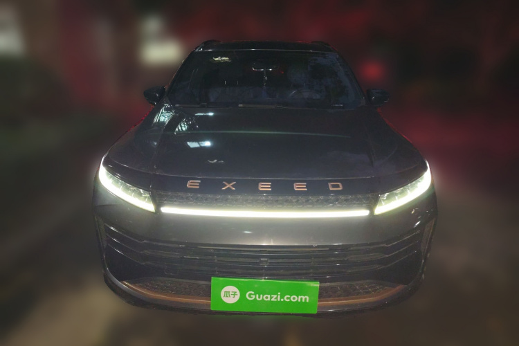 星途追风 2022款 凡尔赛版 1.6T DCT乘风起版车身外观2