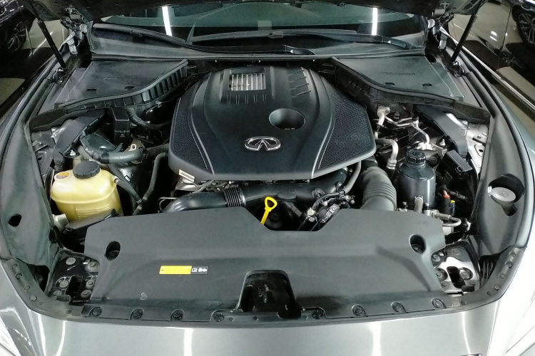 英菲尼迪Q50L 2018款 2.0T 舒适版 国VI局部细节24
