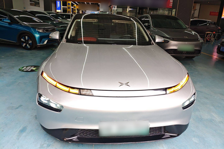 小鹏P7 2022款 480N+车身外观6001