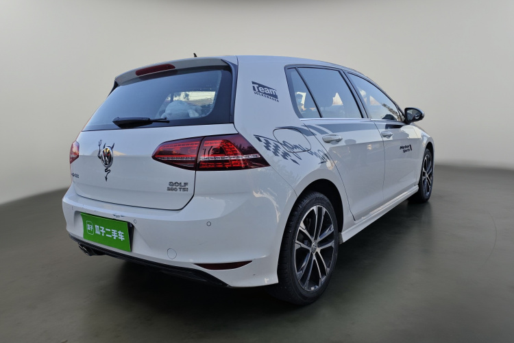 大众 高尔夫 2016款 1.4TSI 自动R-Line车身外观7