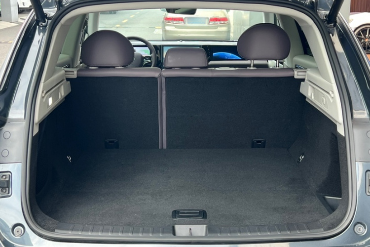 零跑汽车 零跑C11 2023款 增程 285智享版中控内饰7008