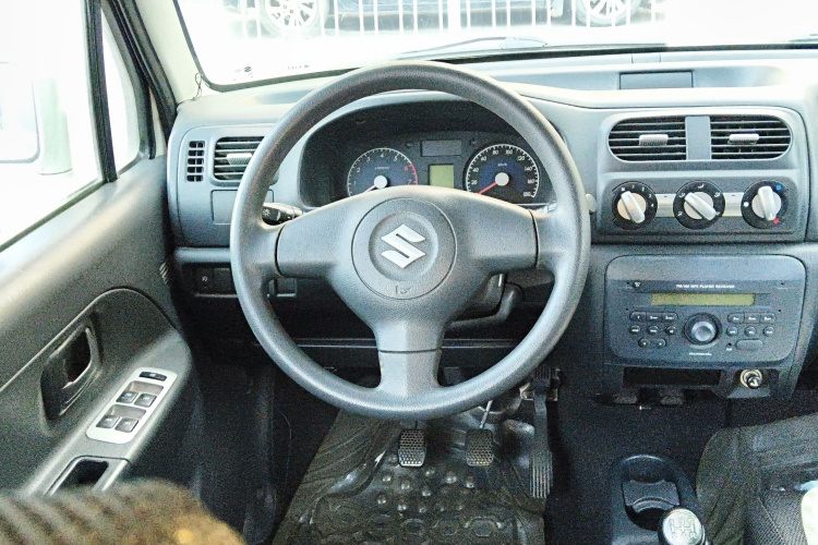 铃木 北斗星 2016款 1.4L 手动超值型中控内饰13