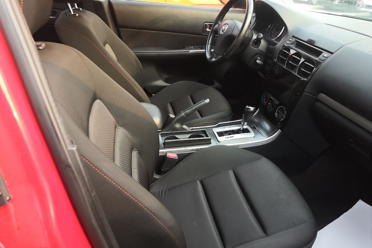 马自达6 2015款 2.0L 自动经典型局部细节41