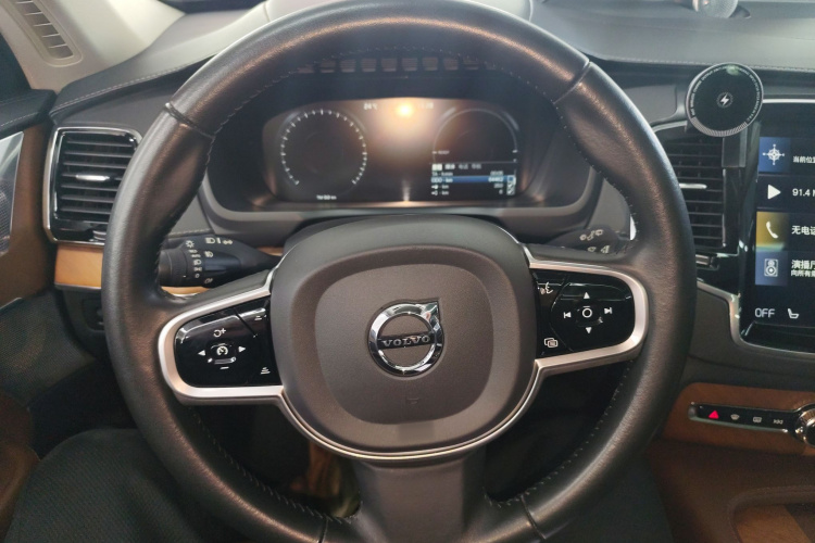 沃尔沃XC90新能源 2019款 E驱混动 T8 智尊版 7座 国VI局部细节13
