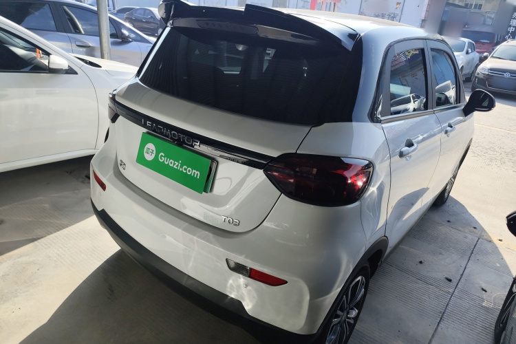 零跑汽车 零跑T03 2024款 310舒享版车身外观7