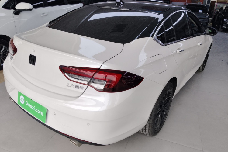 别克 君威 2024款 28T 纵享版车身外观7