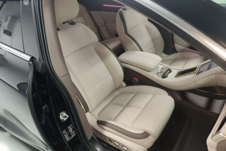 智己汽车 智己L6 2025款 Pro Max局部细节41