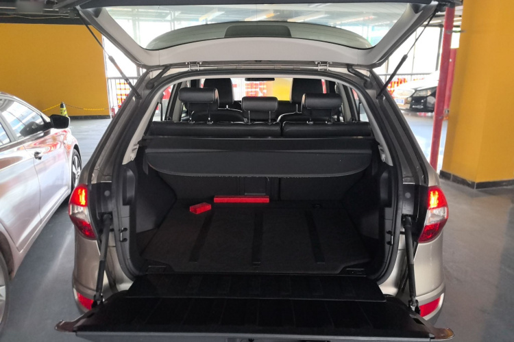 雷诺 科雷傲(进口) 2014款 改款 2.0L 两驱时尚版局部细节23