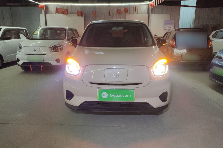 零跑汽车 零跑T03 2021款 400舒享版车身外观2