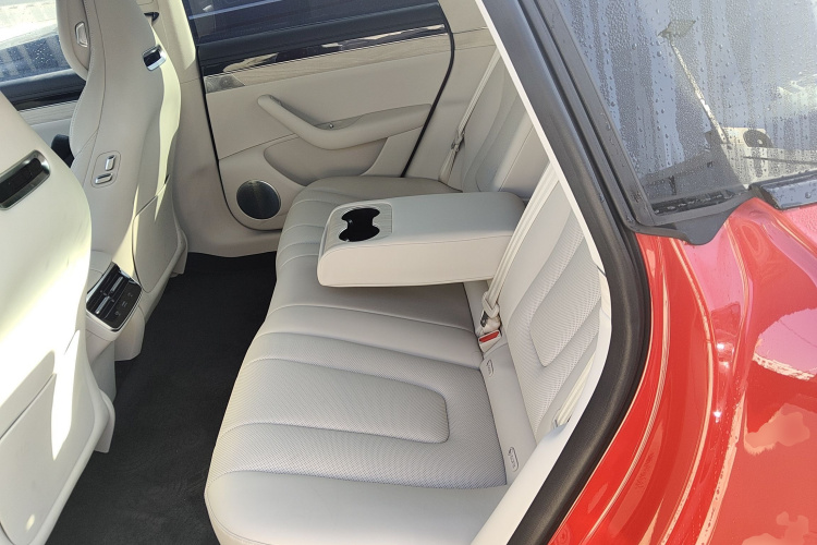 鸿蒙智行 智界S7 2024款 Pro 后驱长航版中控内饰21