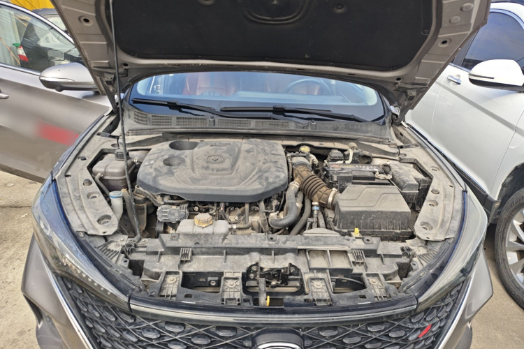 长安 逸动 2020款 PLUS 蓝鲸NE 1.4T GDI DCT旗舰型机舱底盘24