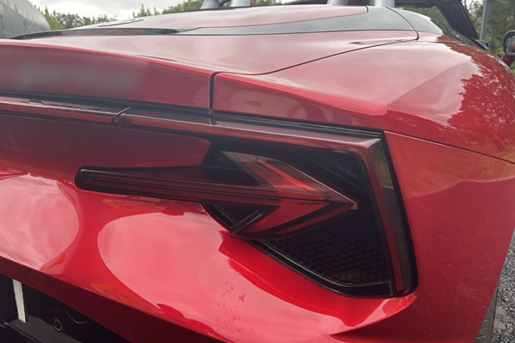 名爵 MG Cyberster 2024款 520km 传奇四驱版车身外观6010