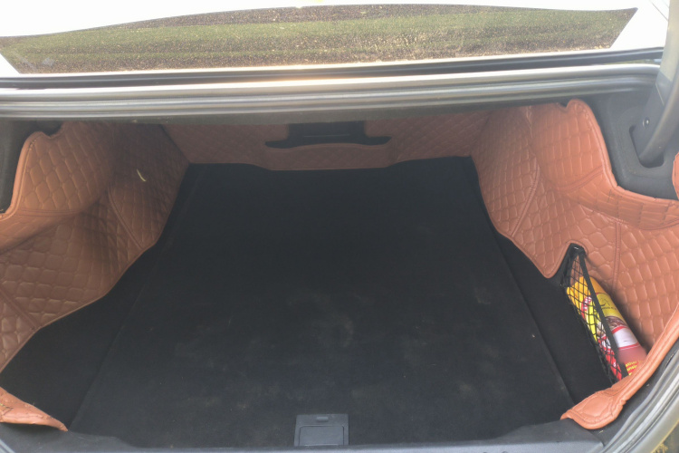 福特 金牛座 2017款 EcoBoost 245 时尚型机舱底盘23