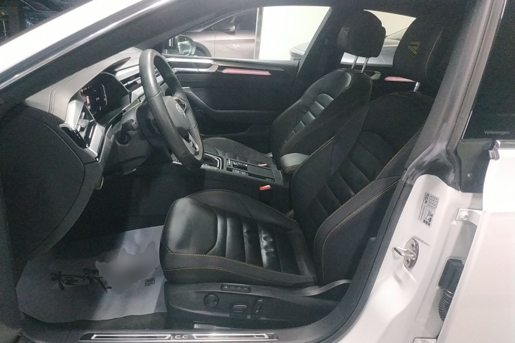 一汽-大众CC 2023款 380TSI 夺目版局部细节19