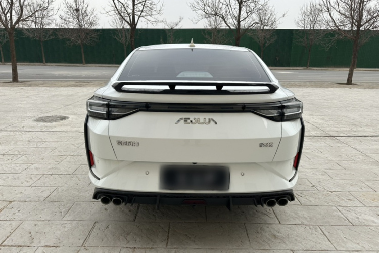 东风风神 奕炫 2023款 马赫版 1.5L 自动追影版车身外观6004