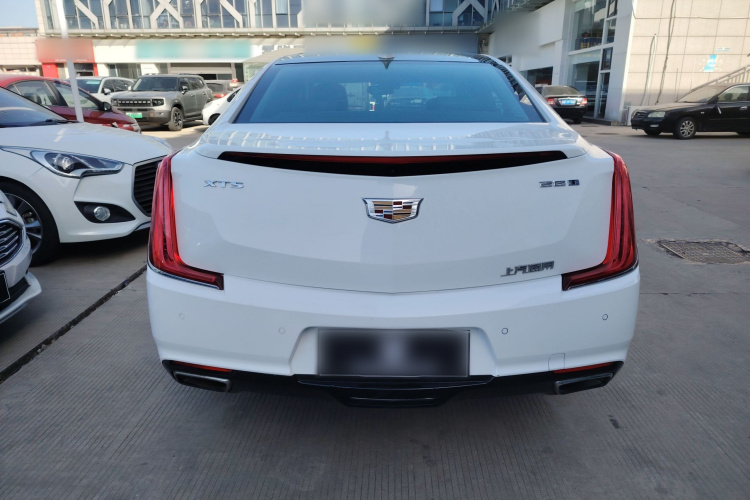 凯迪拉克XTS 2018款 28T 豪华型车身外观6