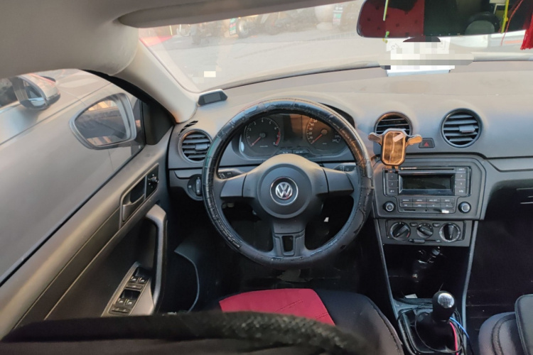 大众 捷达 2013款 1.6L 手动时尚型中控内饰13