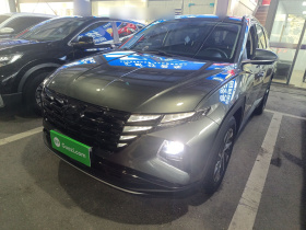 现代 2023款 途胜L 1.5T 自动两驱GLX精英版