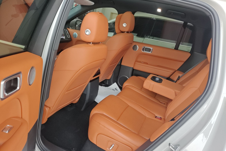 理想汽车 理想L6 2024款 Max中控内饰21