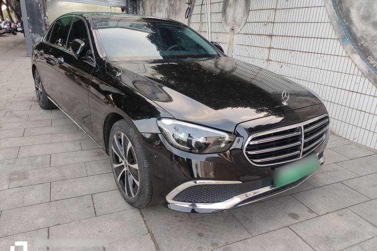 奔驰E级新能源 2023款 E 350 e L 插电式混合动力轿车车身外观6001