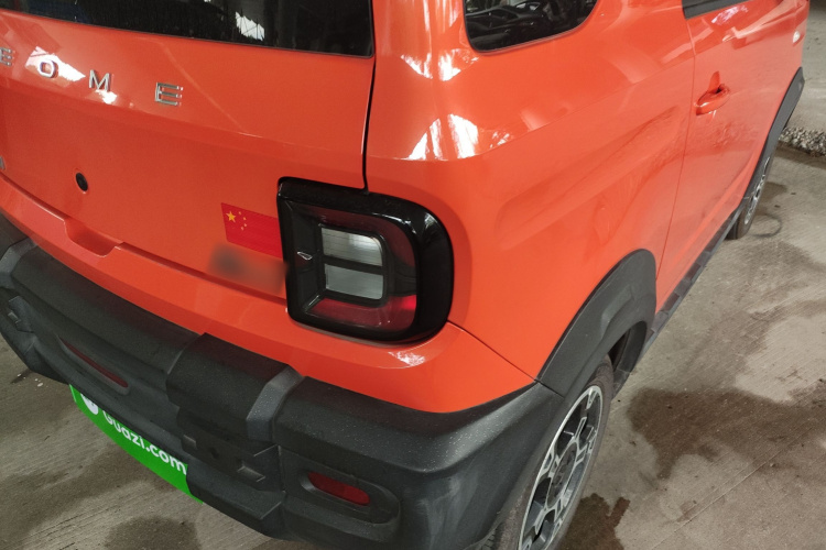 吉利银河 2025款 210km 熊猫骑士车身外观9