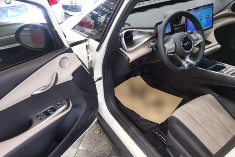 比亚迪 海豚 2024款 荣耀版 420km 时尚版中控内饰20