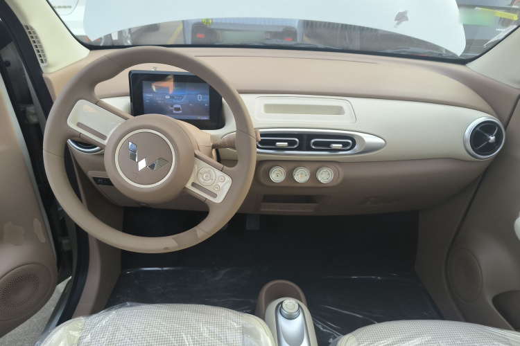 五菱汽车 宏光MINIEV 2025款 四门版 进阶款中控内饰12