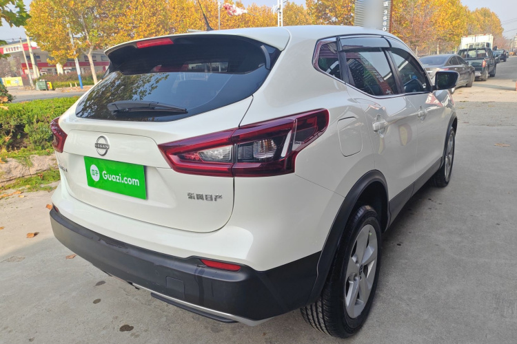 日产 逍客 2023款 经典 2.0L CVT XV舒适版车身外观6003