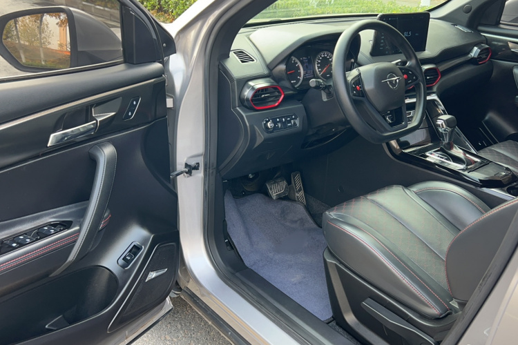 海马8S 2019款 1.6TGDI 自动潮版中控内饰7001