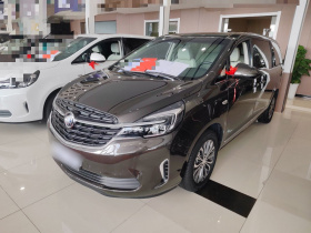 别克GL8 2022款 陆上公务舱 652T 尊贵型