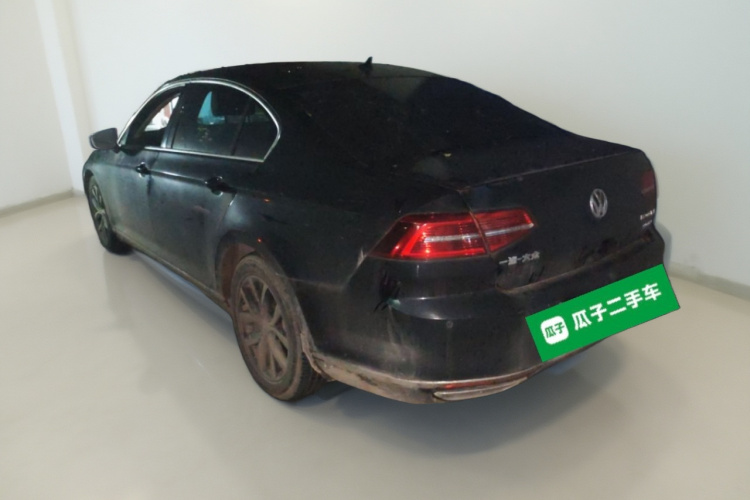 大众 迈腾 2017款 330TSI DSG 尊贵型车身外观5