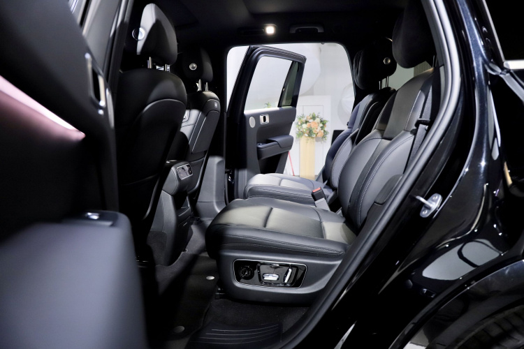 理想汽车 理想L8 2024款 Pro中控内饰7004