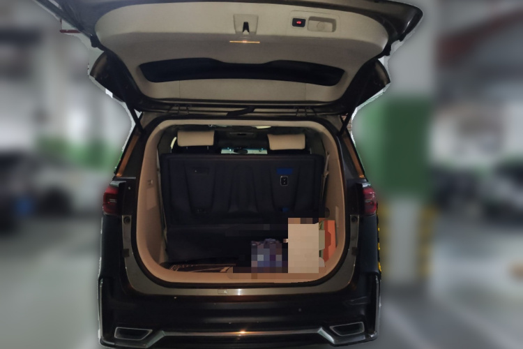 别克GL8 2020款 ES陆尊 653T 舒适型中控内饰23