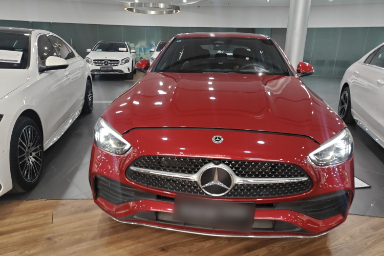 奔驰C级 2024款 C 200 L 运动版车身外观2