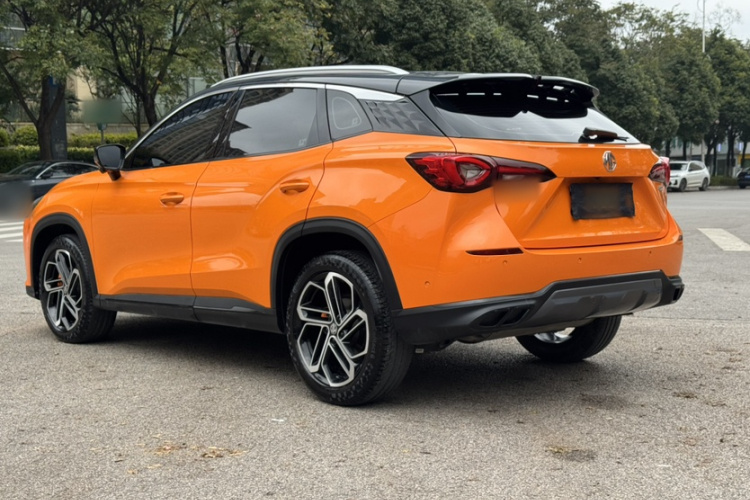 名爵 MG ONE 2022款 α-数智运动系列 1.5T 进阶版车身外观6009