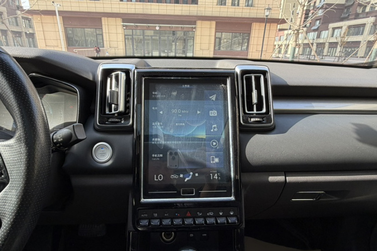 北汽昌河Q7 2018款 1.5T CVT精英型中控内饰7007