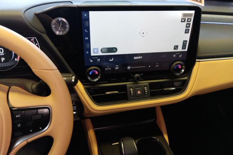 雷克萨斯ES 2025款 200 臻享版中控内饰12