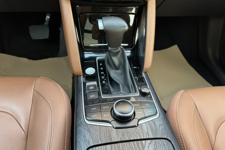 宝沃BX7 2016款 28T 两驱豪华版 5座局部细节18