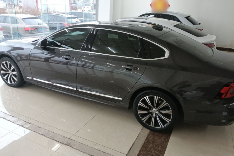 沃尔沃S90 2021款 B5 智逸豪华版车身外观6003