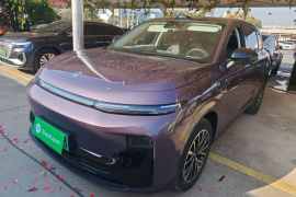 零跑汽车 零跑B10 2025款 510激光雷达版