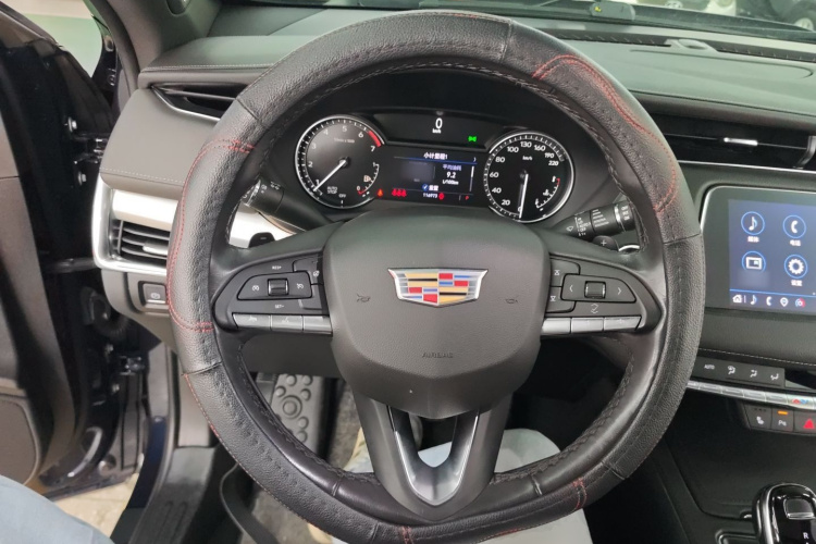 凯迪拉克XT4 2021款 28T 两驱领先型局部细节13