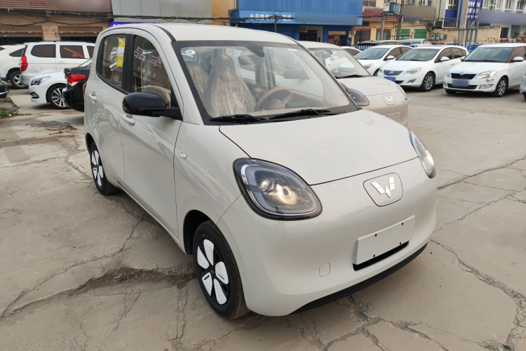 五菱汽车 宏光MINIEV 2025款 四门版 进阶款车身外观3