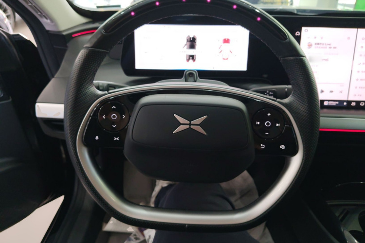 小鹏P7 2022款 625E中控内饰13